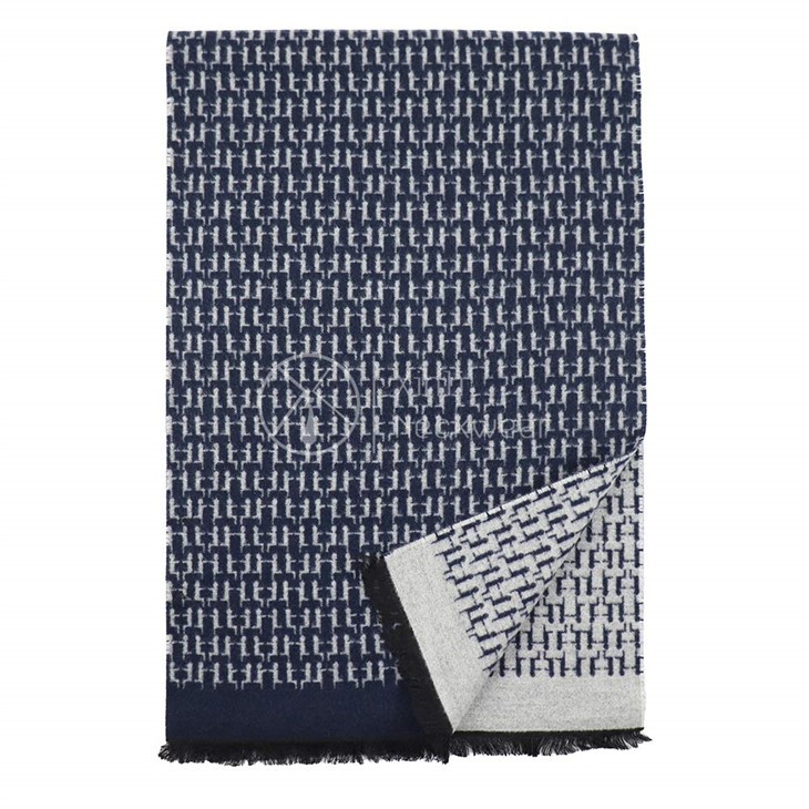 Pretty Winter Scarves